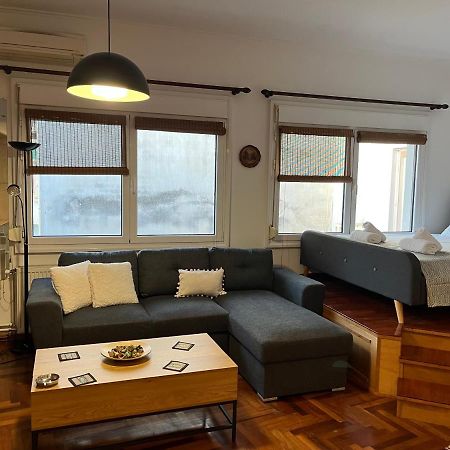 Chita'S Downtown Apartment Янина Экстерьер фото